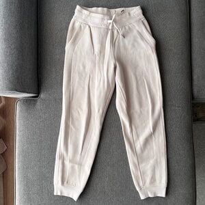 Lululemon Scuba High-Rise Jogger 7/8 Length - White Opal 4